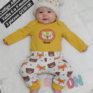Trajecito bebé animalitos amarillo y crema (6 a 9 meses)
